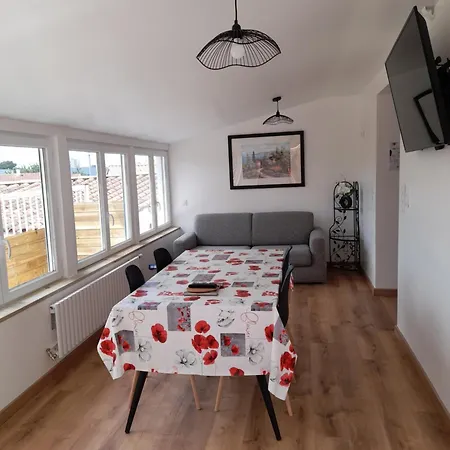 Appartamento Lumineux Avec Terrasse